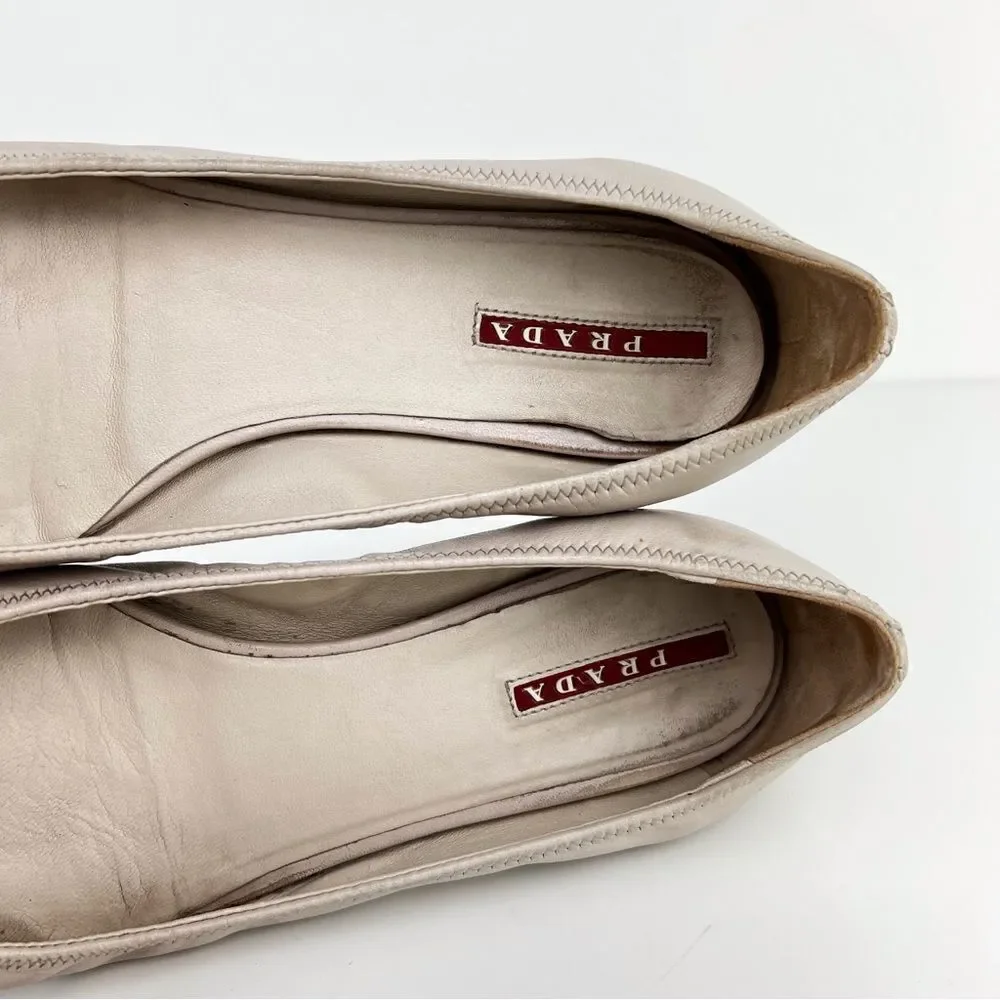 Prada Round Toe Patent Leather Ballet Flats Sz 36 - Picture 7 of 11